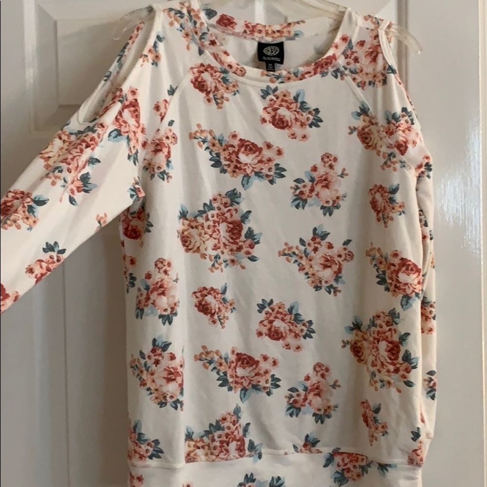 Bobeau Cold Shoulder Sweatshirt